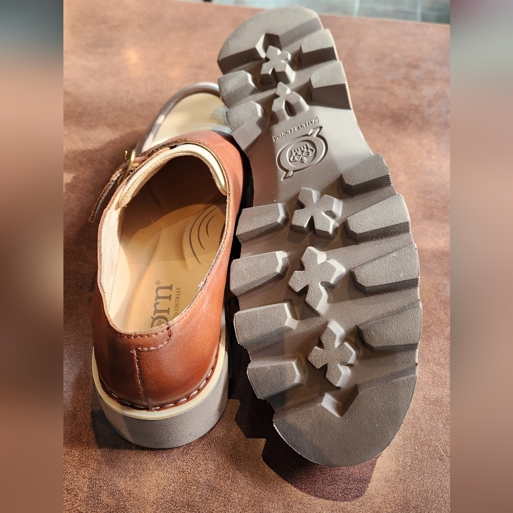Born Tri Color Loafer - Picture 7 of 8